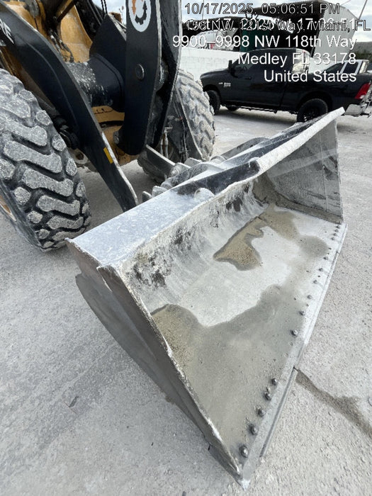 2014 HYUNDAI 3.0 cu yd Bucket, Wheel Loader - HYUNDAI