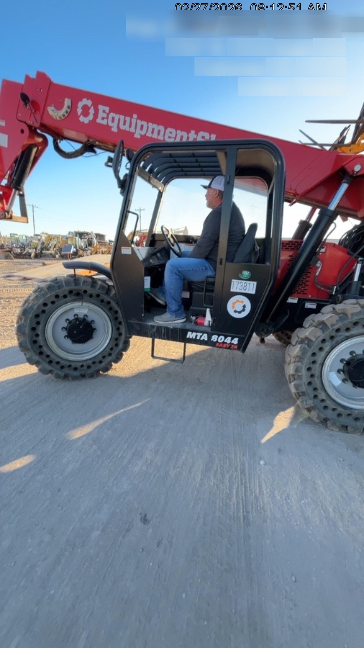 2021 MANITOU MTA8044