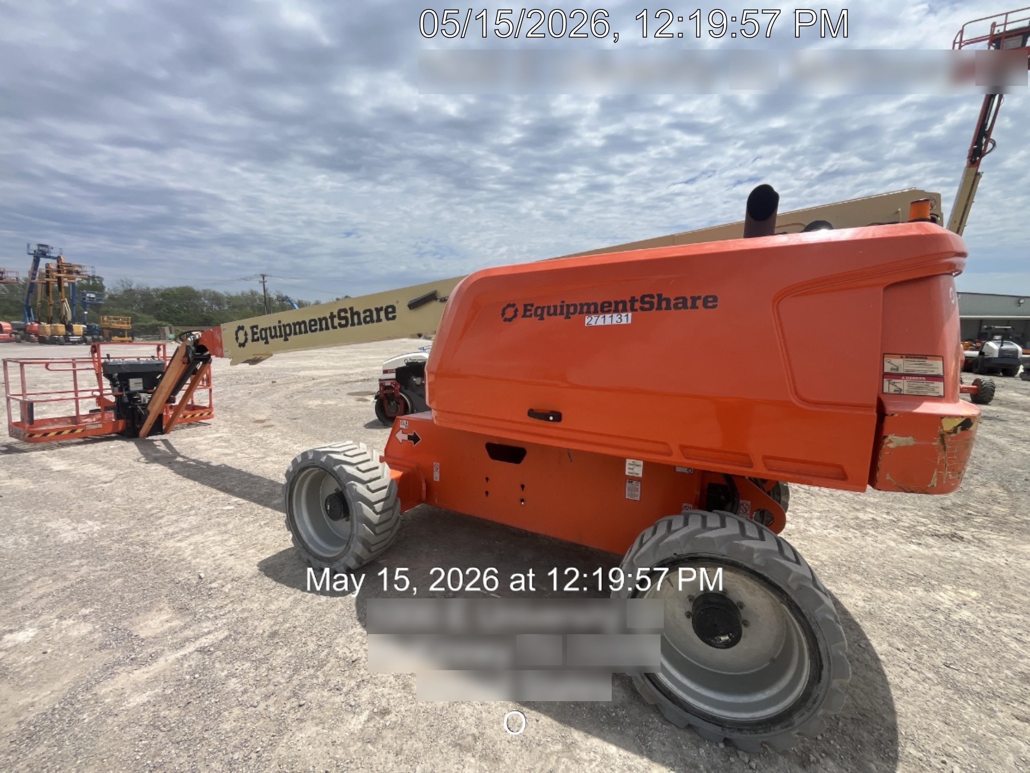 2022 JLG 660SJ
