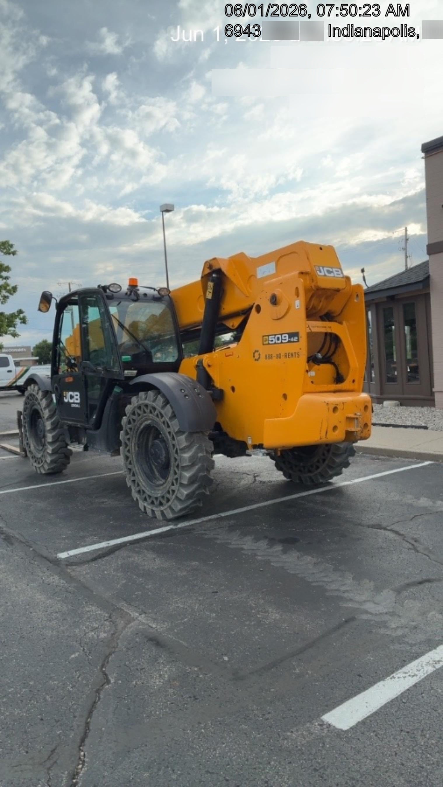 2023 JCB 509-42