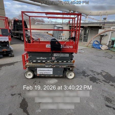2020 Skyjack SJIII-3219 High Rail, Solid NM Tires, Half height spring hinged entry gate, Dual Beacons, 800W Inverter