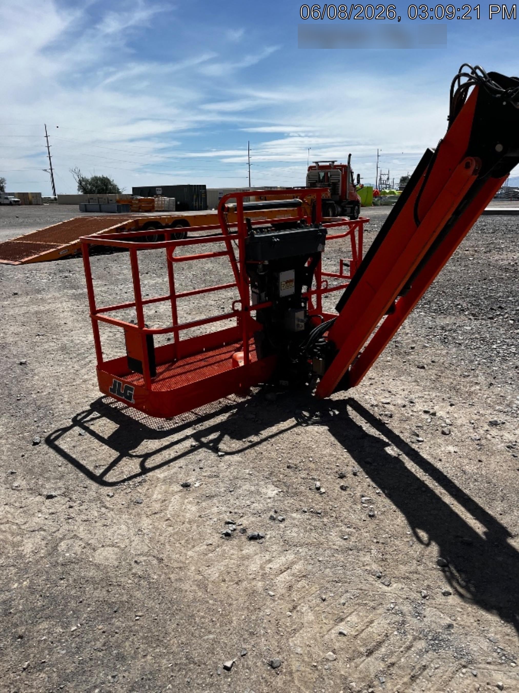 2019 JLG 860SJ