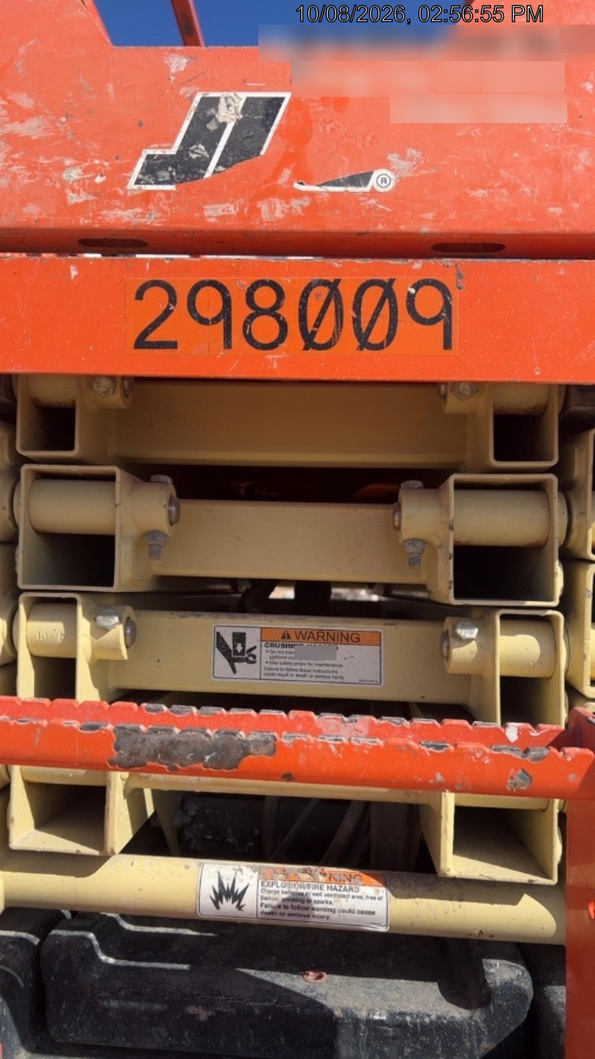 2023 JLG ES1932