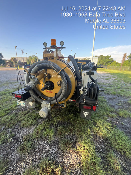 2023 Vac-Tron LP573XDT T4 Koehler Diesel Engine, 500 Gallon Debris Tank, x2 100 Gallon Water Tanks