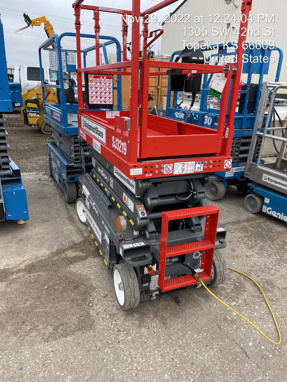 2023 SKYJACK SJ3219