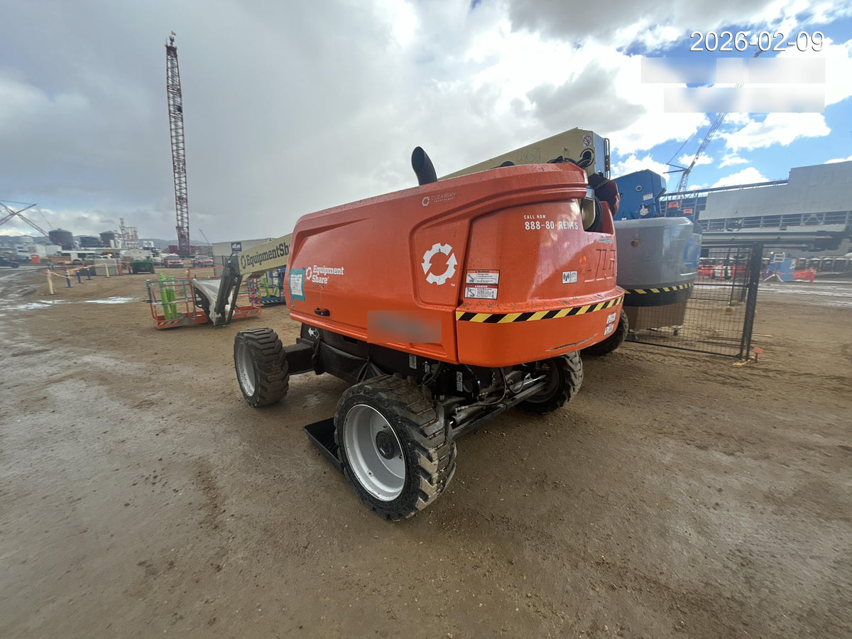 2025 JLG 660SJ
