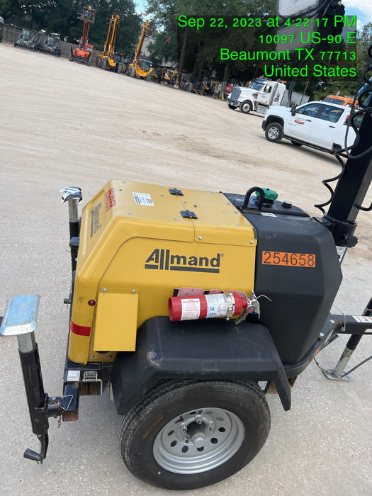 2022 Allmand NLV3GR (4) LED Light Fixture 350W, 23' Vertical Mast, 3kW Prime, Towable, ES Decals, T3