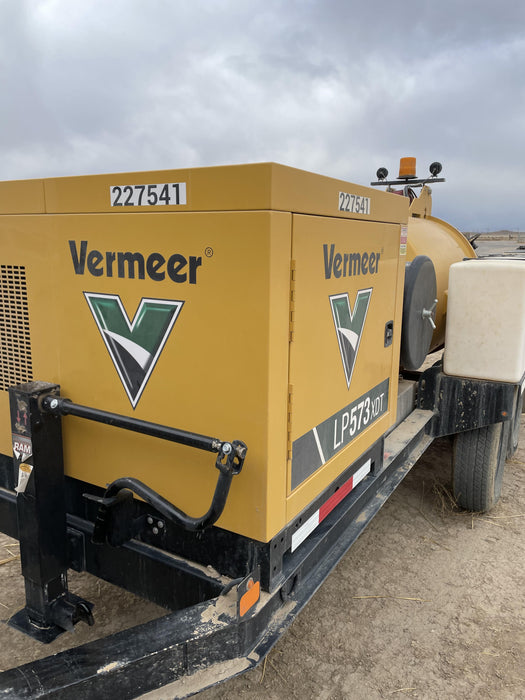 2022 Vac-Tron LP573XDT T4 Koehler Diesel Engine, 500 Gallon Debris Tank, x2 100 Gallon Water Tanks