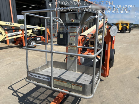 2022 JLG T350