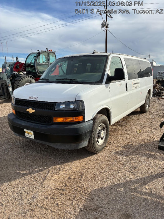 2025 CHEVROLET Express Van - Rental