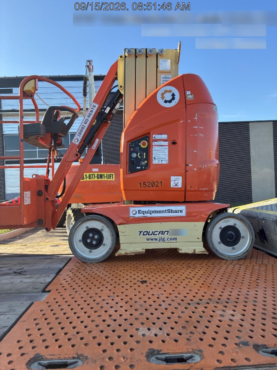 2022 JLG 26E
