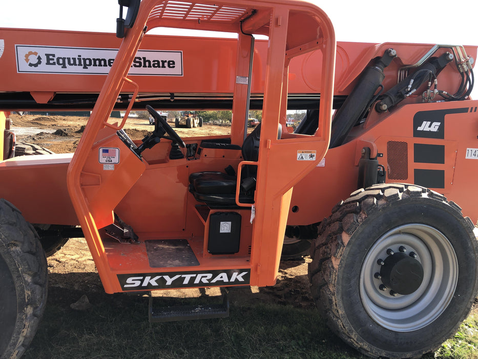 2020 SKYTRAK 12054