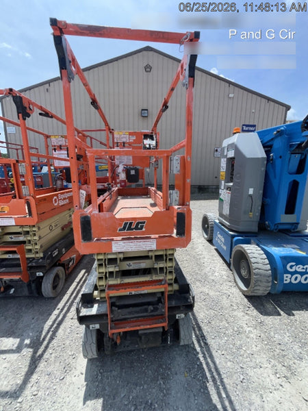 2023 JLG ES1932