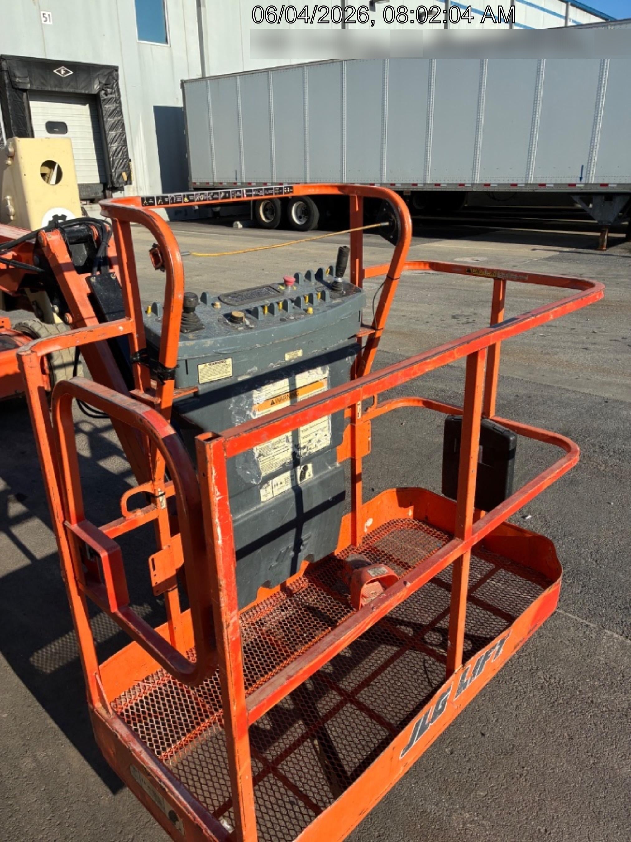 2019 JLG E450AJ