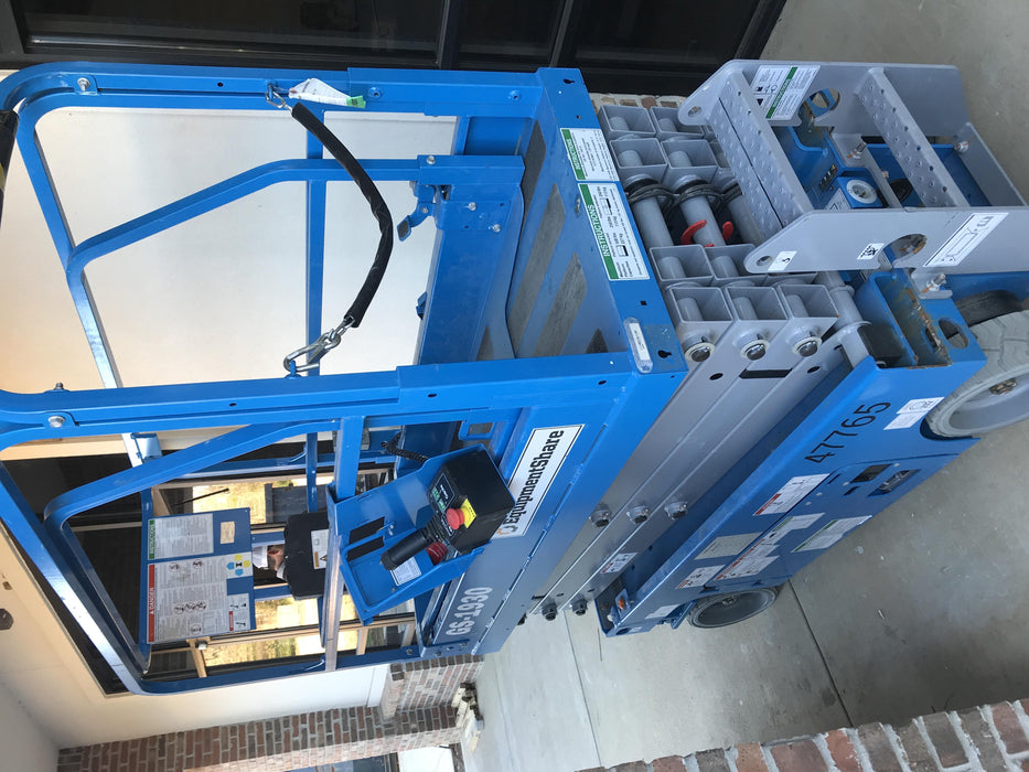 2019 Genie GS-1930 Fixed Rails with Chain Entry