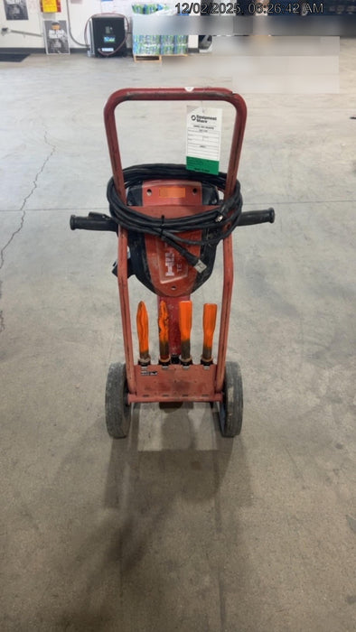 2020 HILTI TE 3000-AVR