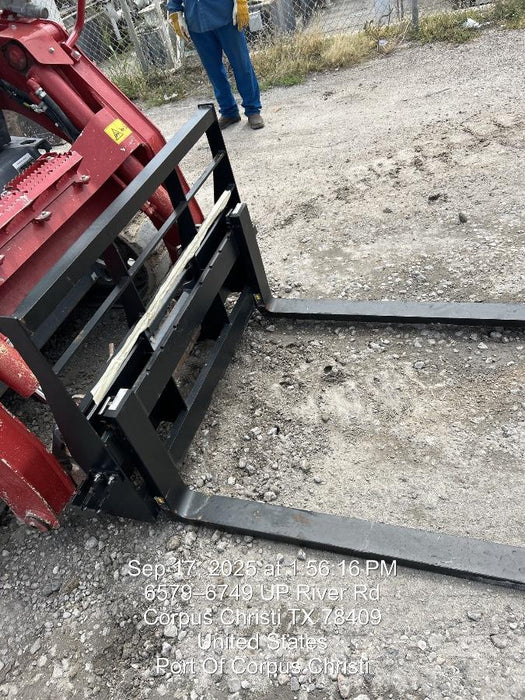 2025 ARROW MATERIAL HANDLING F5100CB - 72"