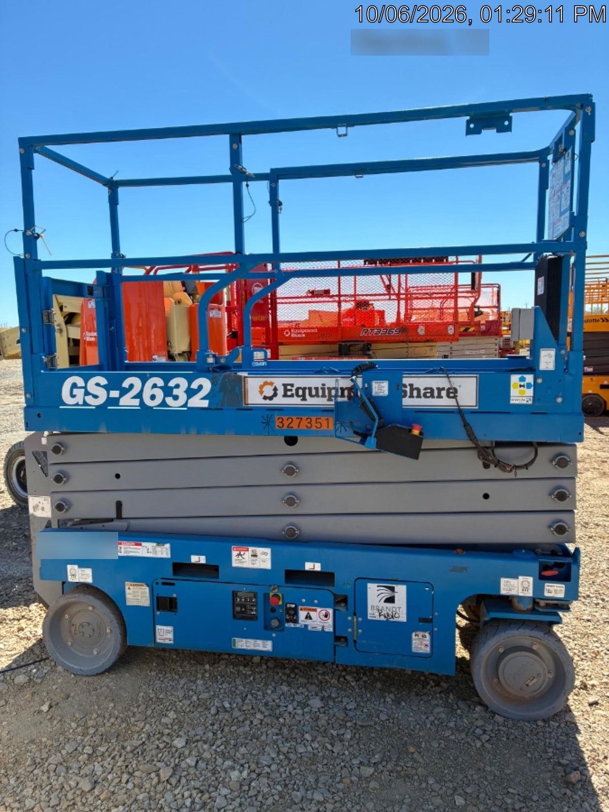 2023 GENIE GS-2632
