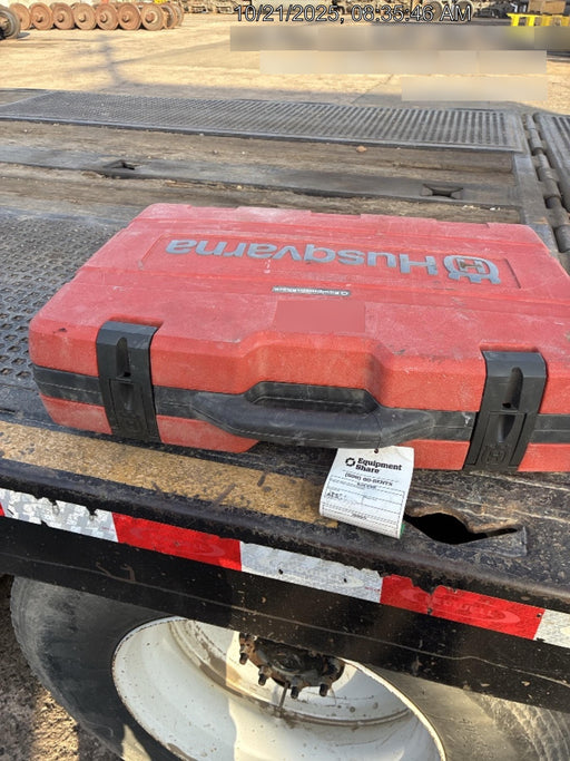 2019 HUSQVARNA DM230