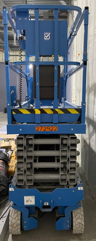 2022 GENIE GS-3232
