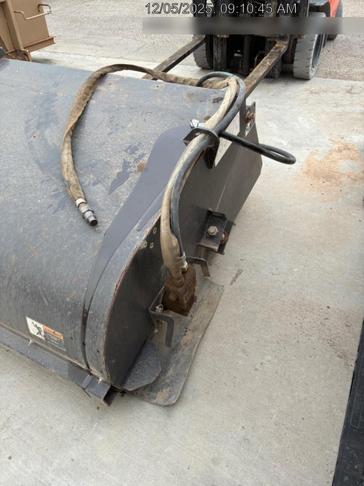 2021 PALADIN Sweepster SB72