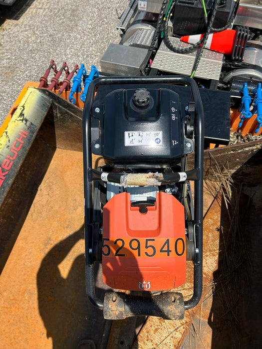 2025 HUSQVARNA LT6005