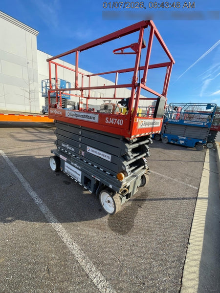 2021 SKYJACK SJ4740
