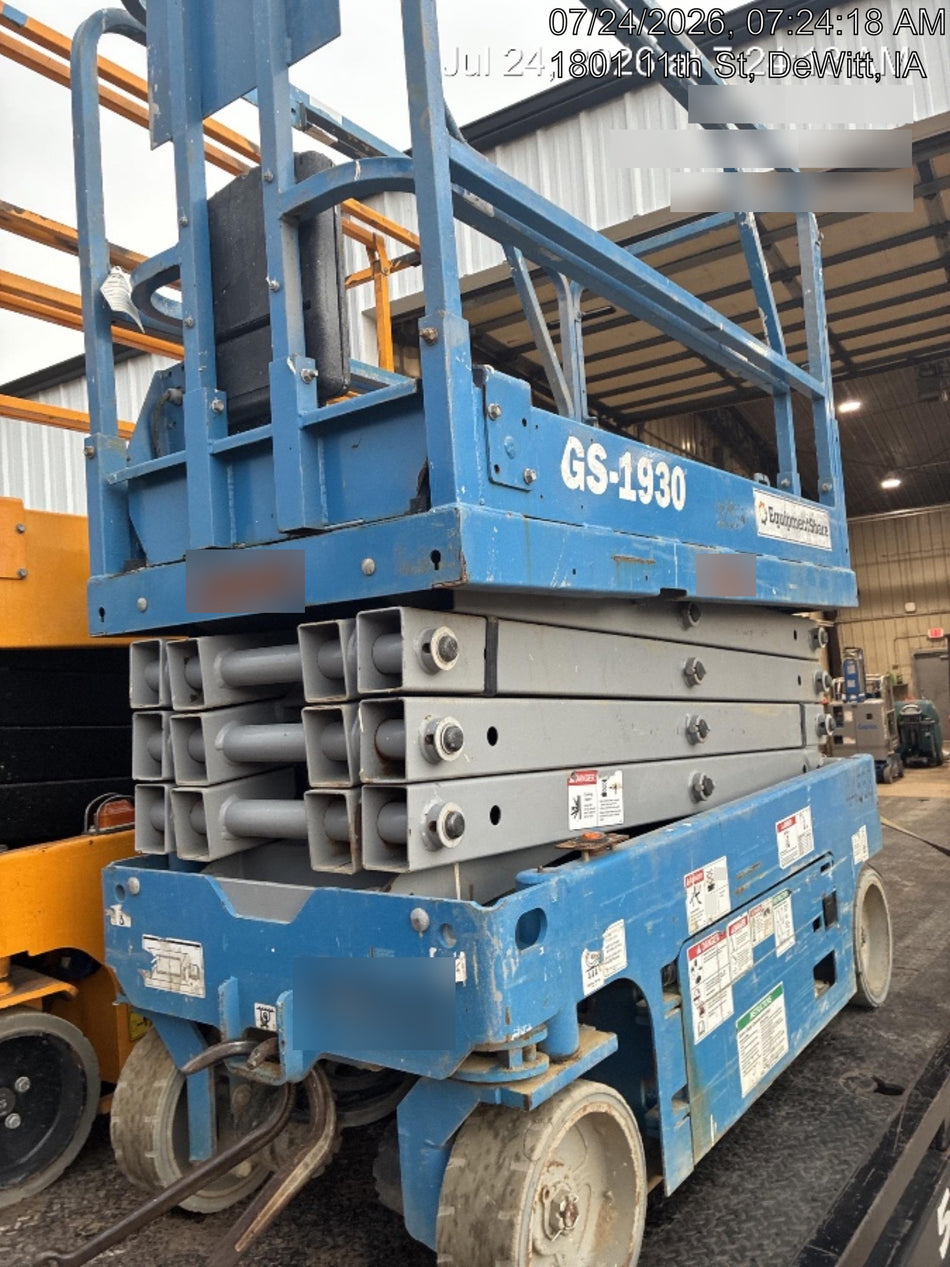 2019 Genie GS-1930 Fixed rails with chain Entry
