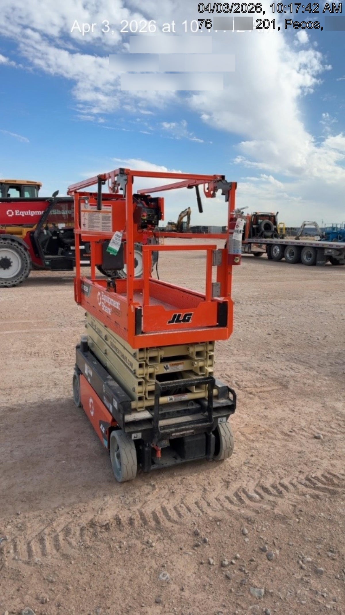 2025 JLG ES1932
