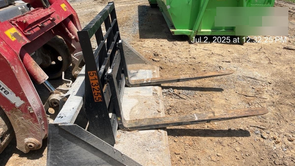 2025 ARROW MATERIAL HANDLING F5100CB