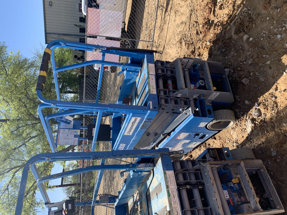 2019 Genie GS-1930 Fixed Rails with Chain Entry