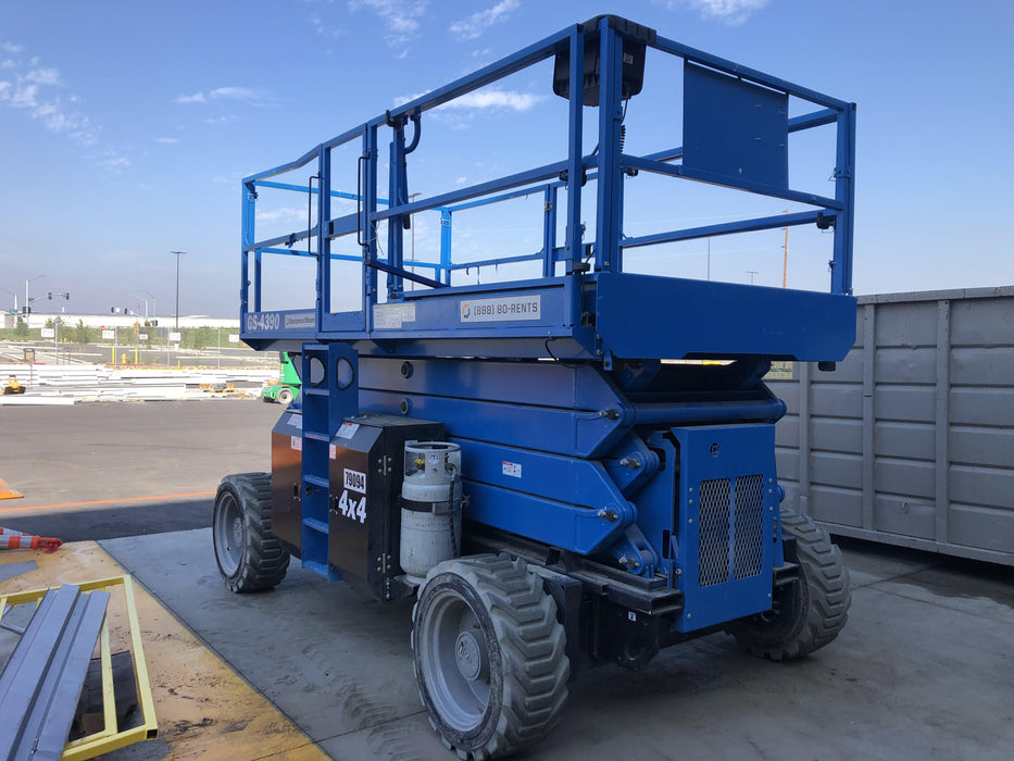 2020 GENIE GS-4390 RT