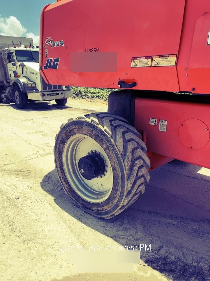 2021 JLG 1350SJP