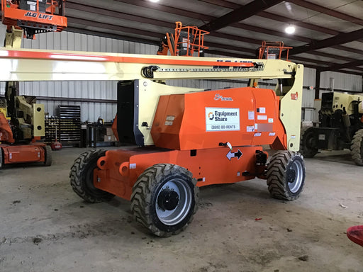 2019 JLG 800AJ