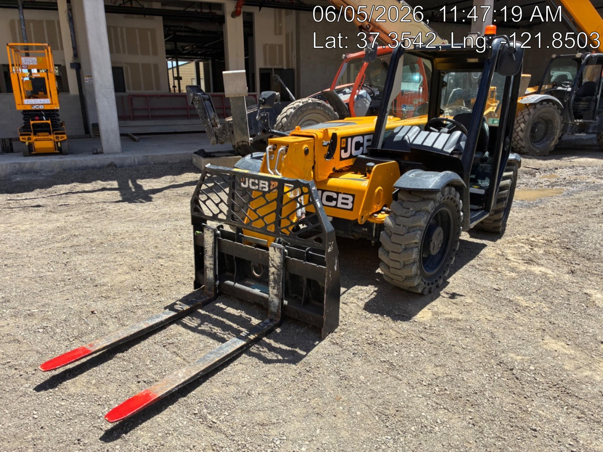 2024 MANITOU MTA842