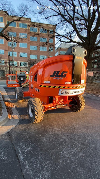 2021 JLG 400S