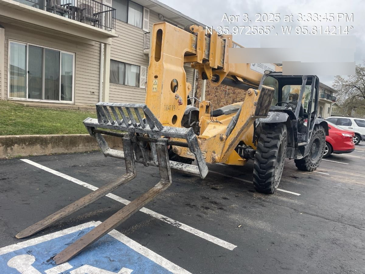 2020 JCB 510-56