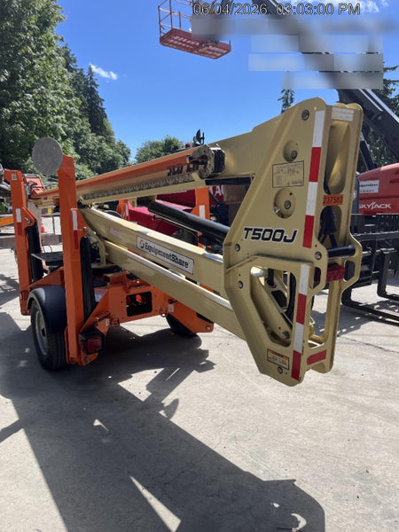 2022 JLG T500J