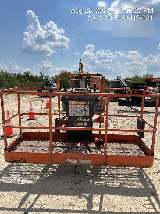 2019 JLG 660SJ
