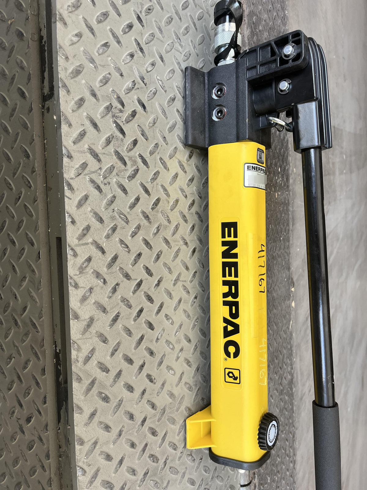 2024 ENERPAC P392