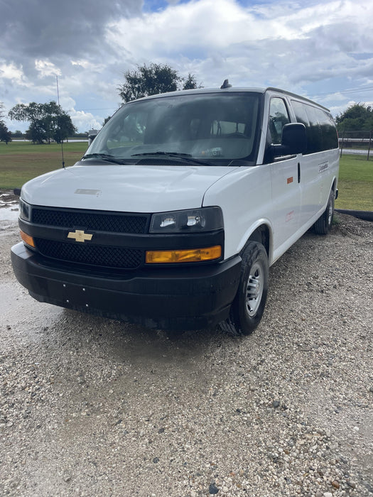 2023 CHEVROLET Express Van - Rental