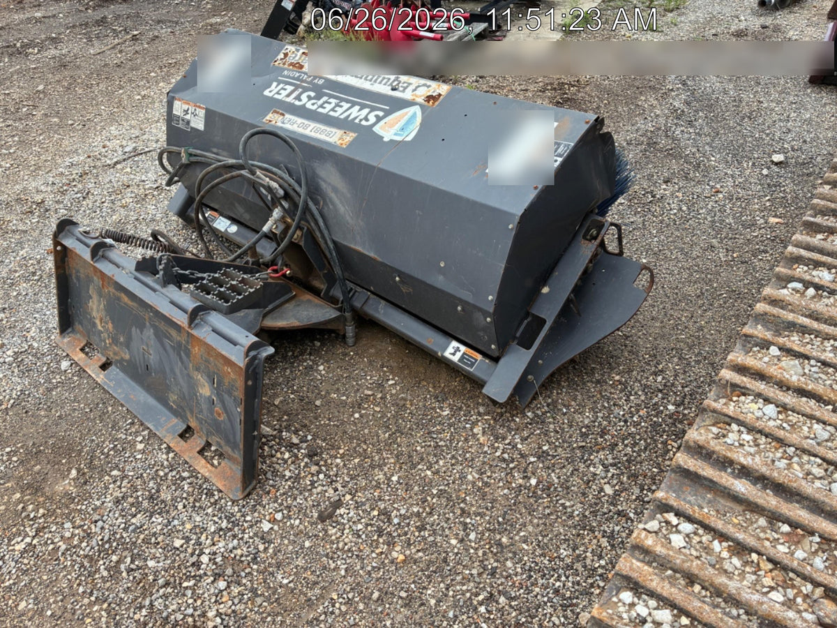 2019 PALADIN Sweepster SB72