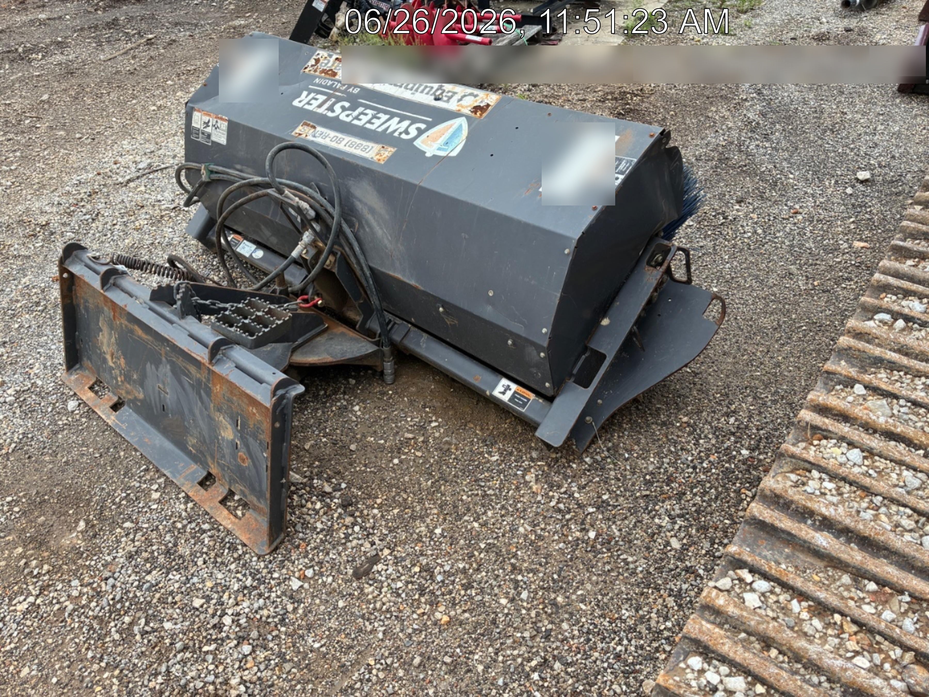 2019 PALADIN Sweepster SB72