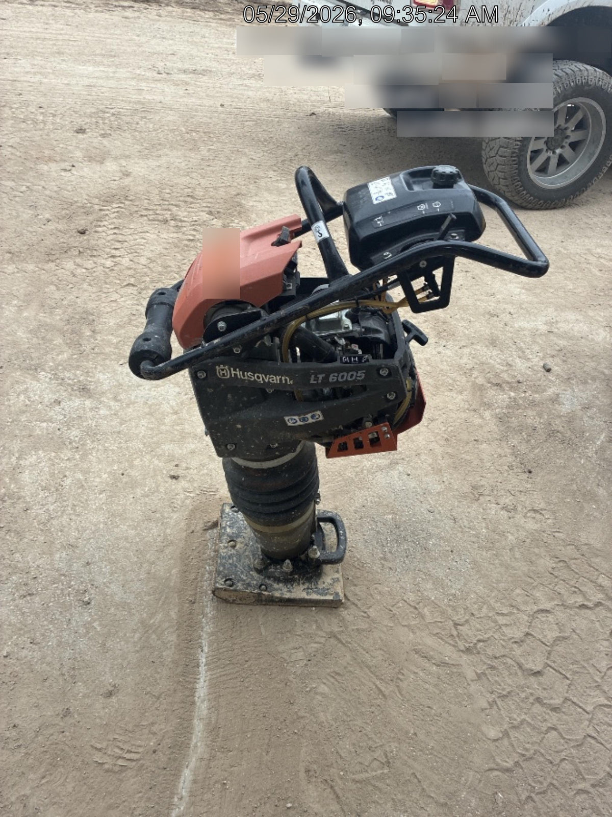 2025 HUSQVARNA LT6005