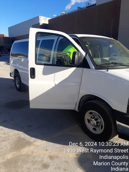 2024 CHEVROLET Express Van - Rental