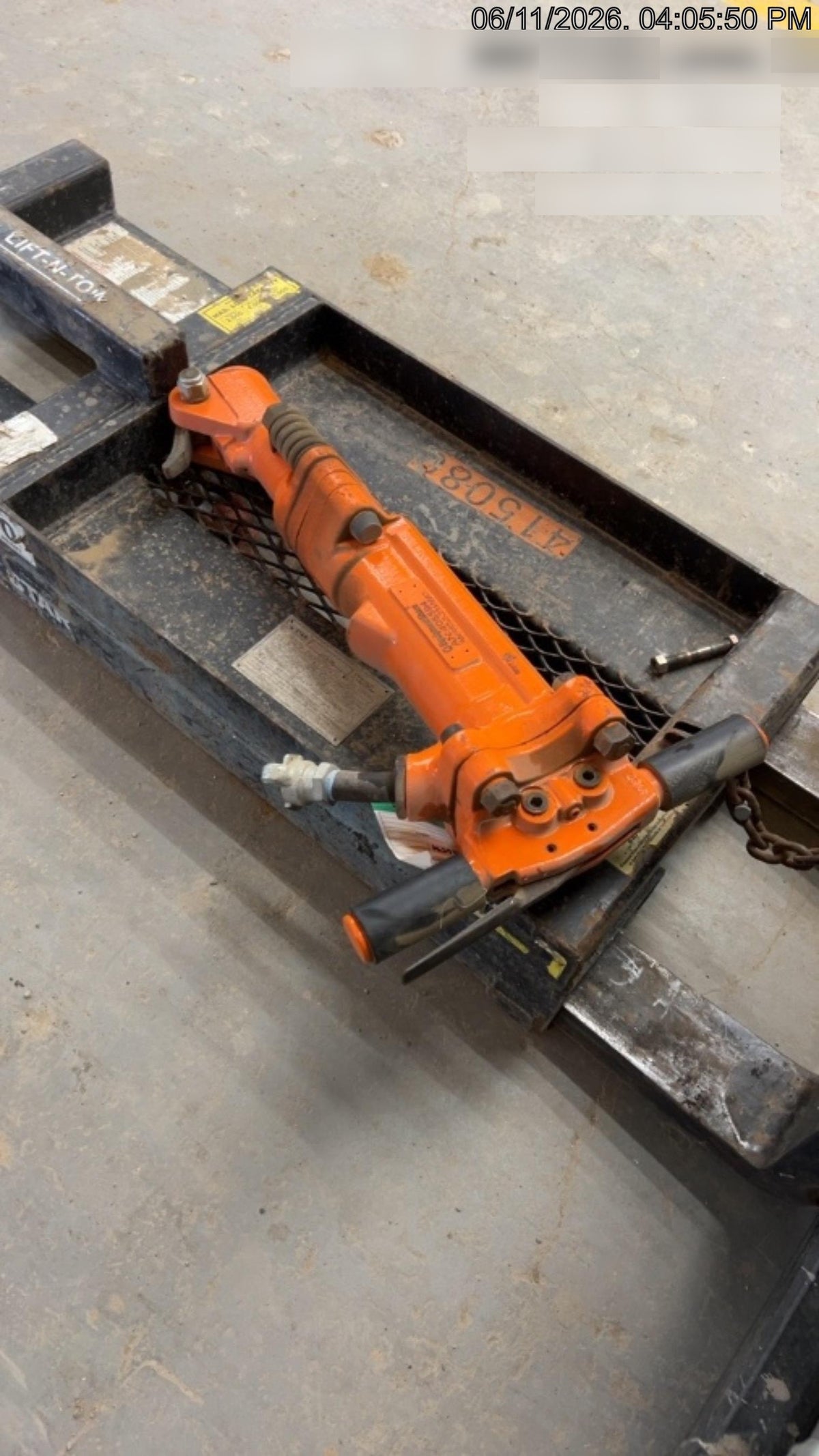 2024 MICHIGAN PNEUMATIC ES-TPB90-118-TRACKER