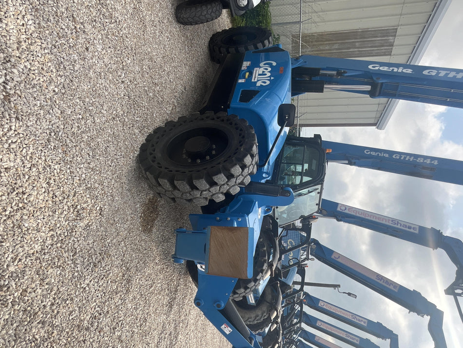 2024 GENIE GTH-1256