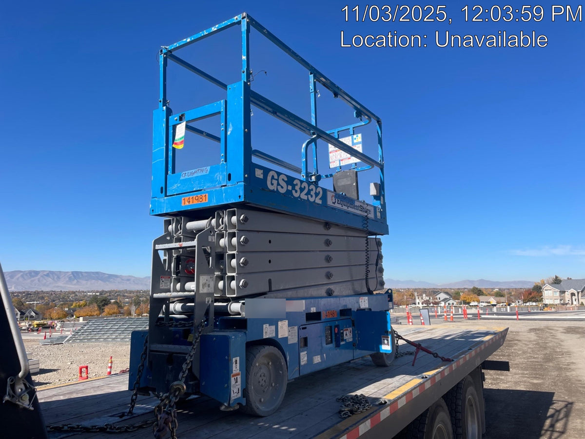 2020 Genie GS-1930 Solid Non Marking Tires, Beacon, Folding rails with half height swing gate
