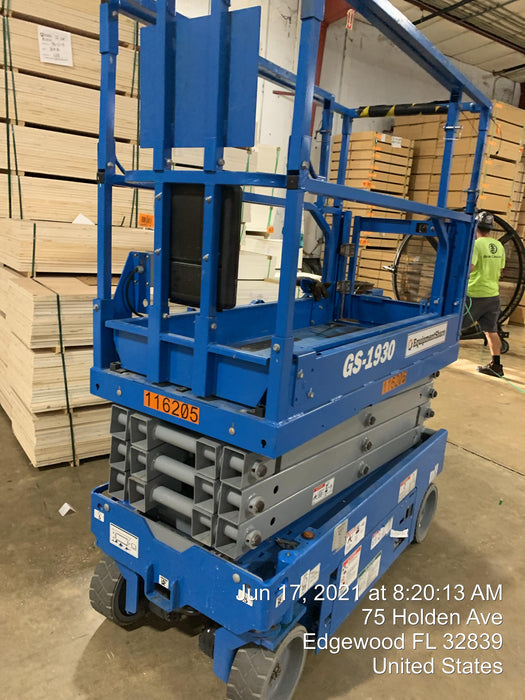 2020 Genie GS-1930 Solid Non Marking Tires, Beacon, Folding rails with half height swing gate