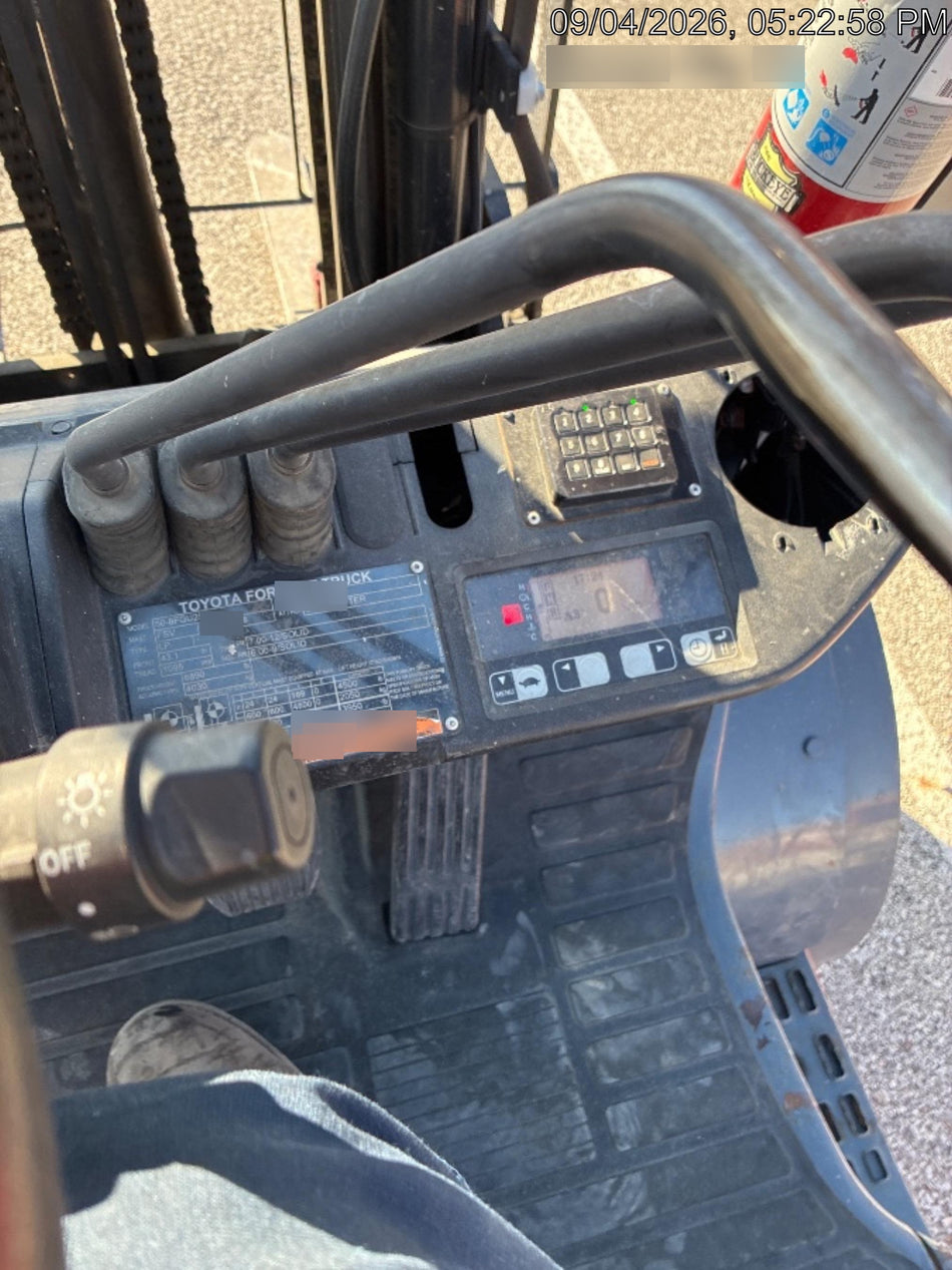 2022 TOYOTA 50-8FGU25